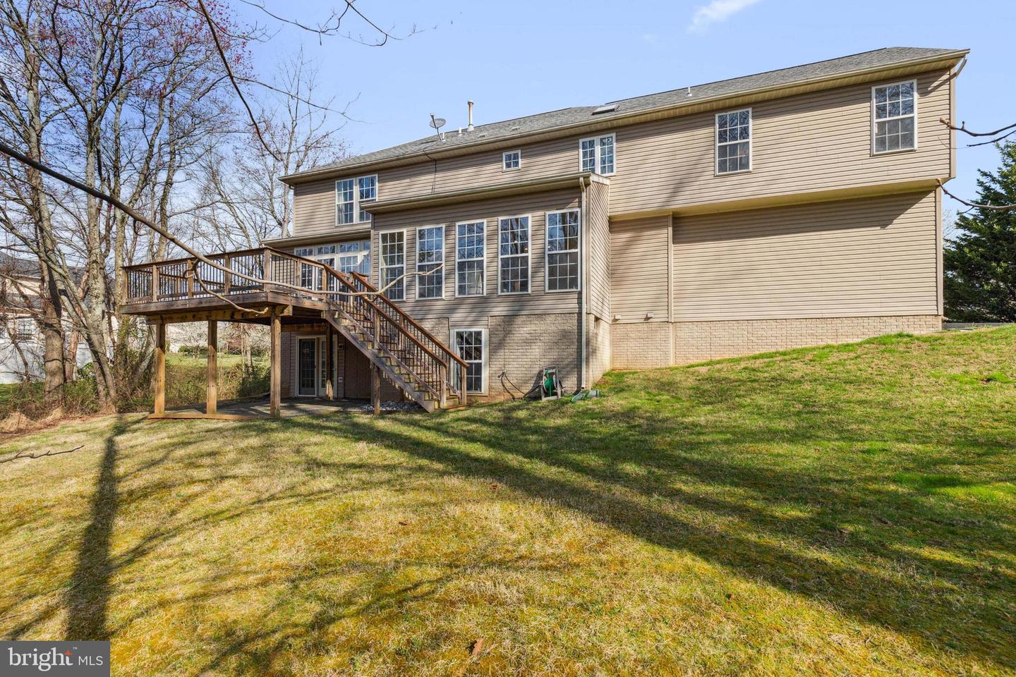 18632 Reliant DRIVE