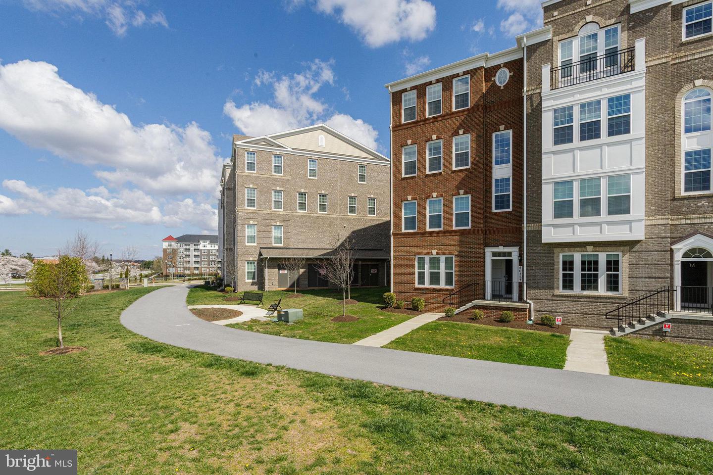 20357 Century BOULEVARD Unit: 176 O