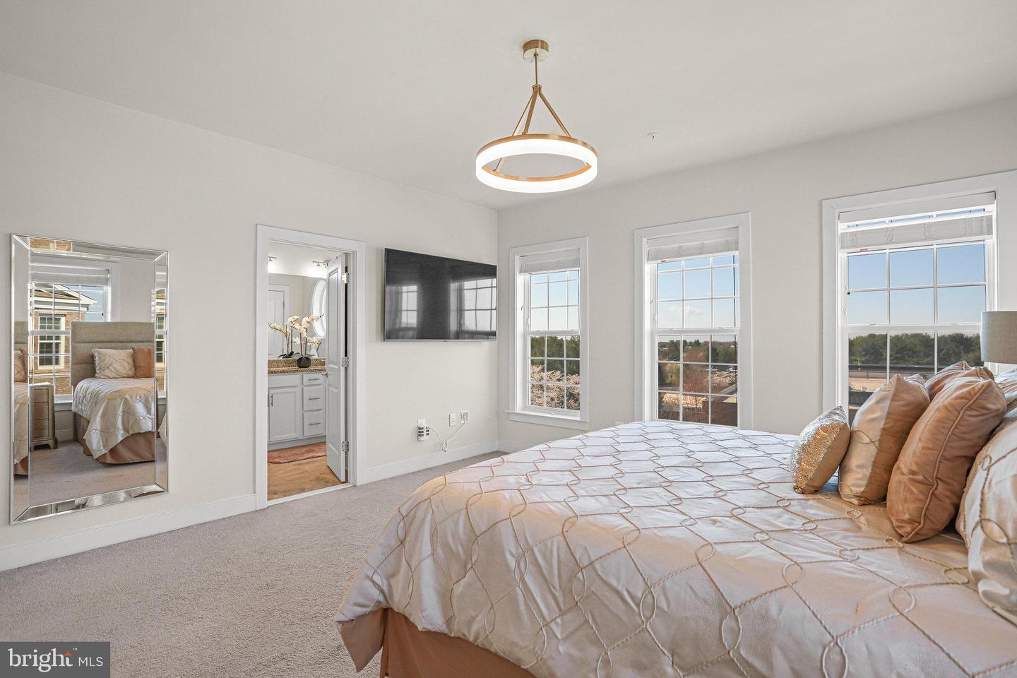 20357 Century BOULEVARD Unit: 176 O