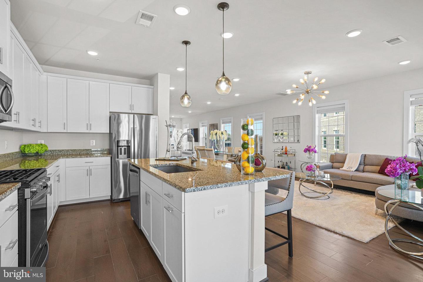 20357 Century BOULEVARD Unit: 176 O