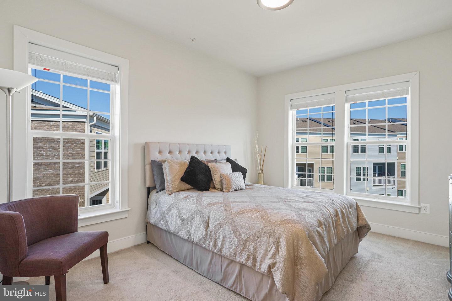 20357 Century BOULEVARD Unit: 176 O