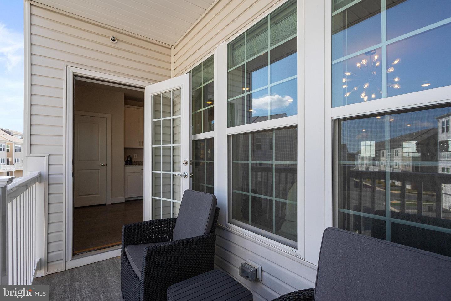 20357 Century BOULEVARD Unit: 176 O