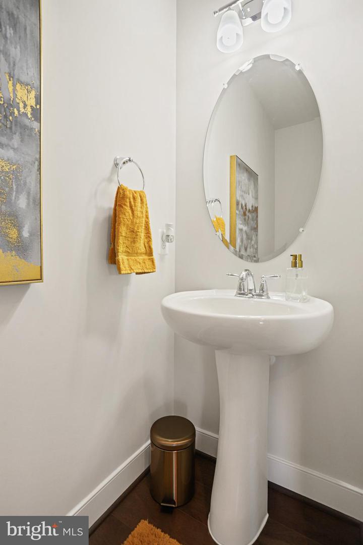 20357 Century BOULEVARD Unit: 176 O