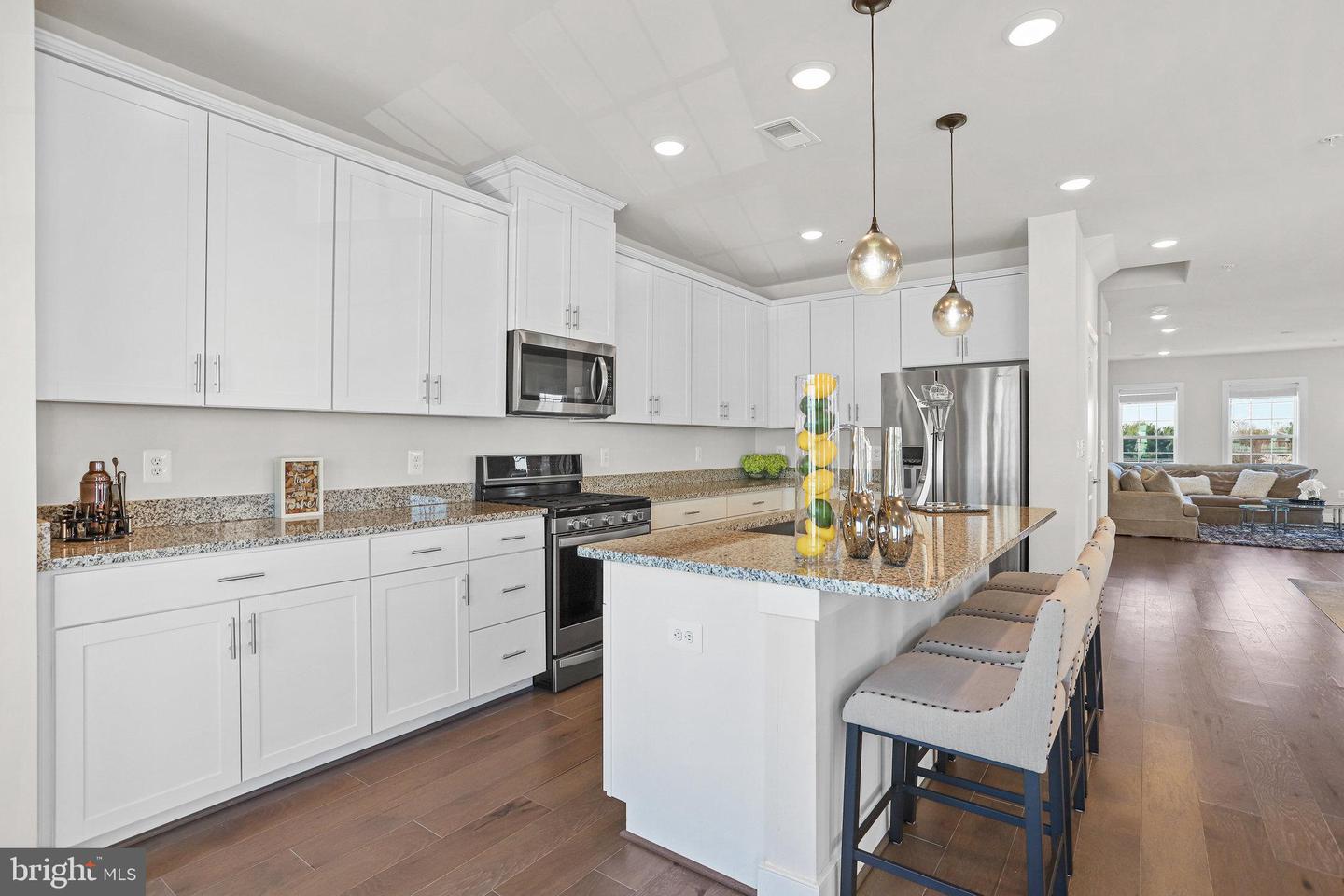 20357 Century BOULEVARD Unit: 176 O