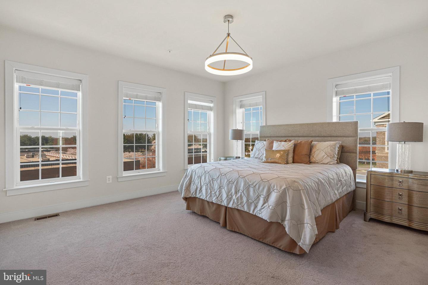 20357 Century BOULEVARD Unit: 176 O