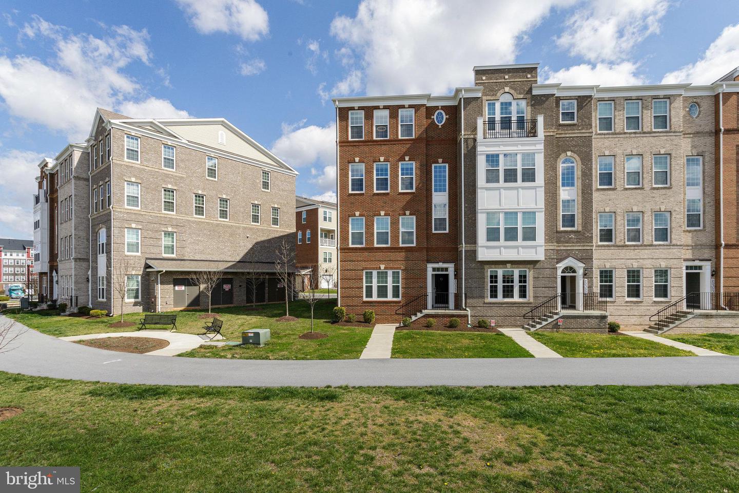 20357 Century BOULEVARD Unit: 176 O