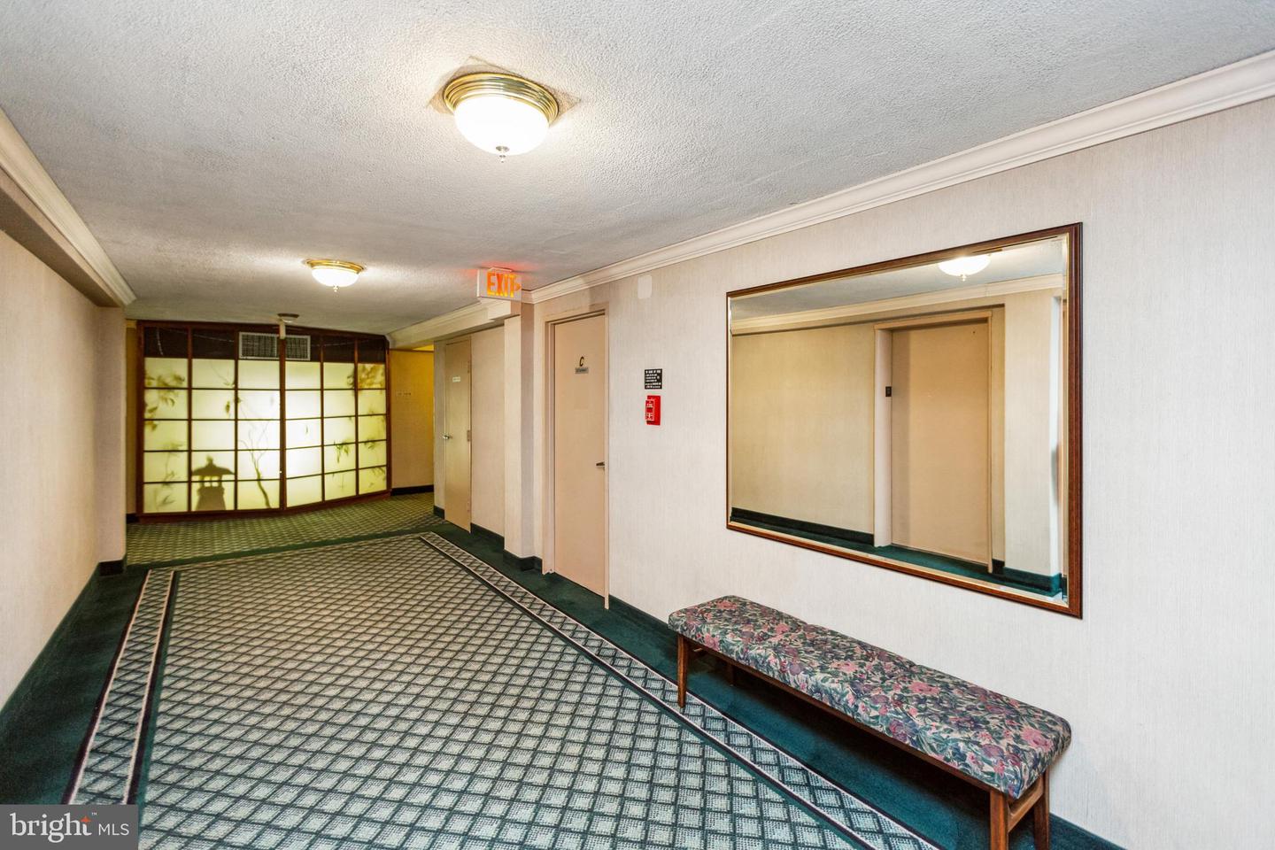 10201 Grosvenor Unit: 1228