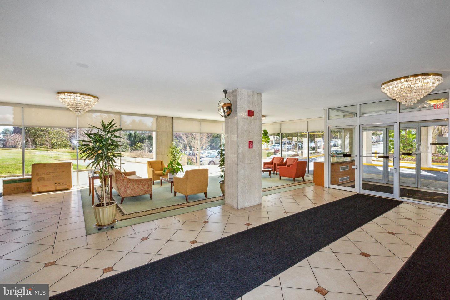 10201 Grosvenor Unit: 1228