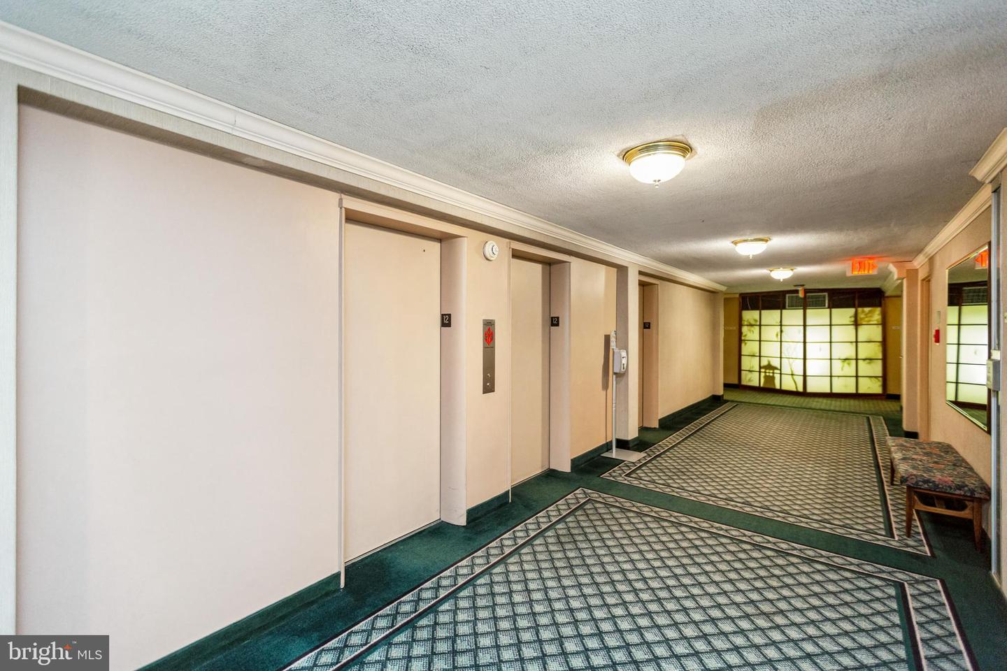 10201 Grosvenor Unit: 1228