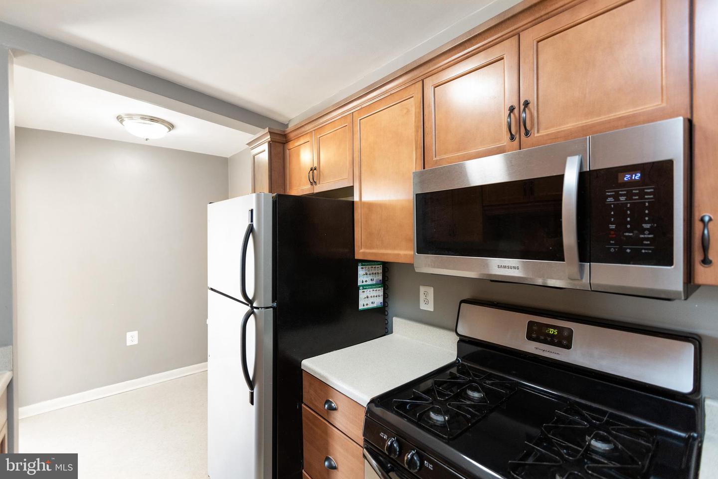 10201 Grosvenor Unit: 1228