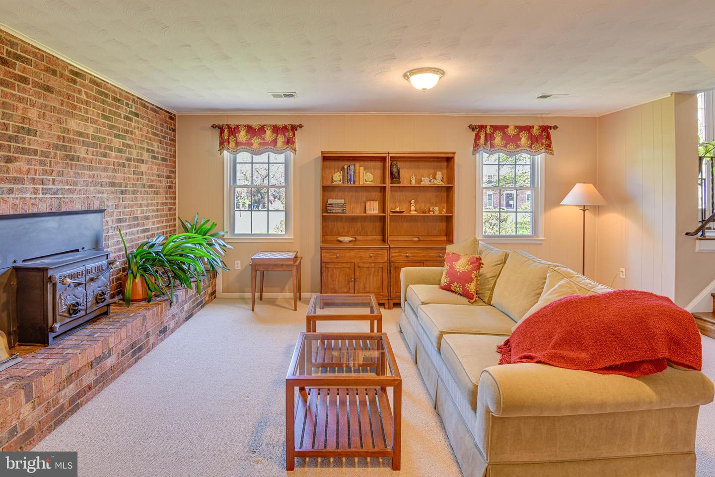 15704 Bondy LANE