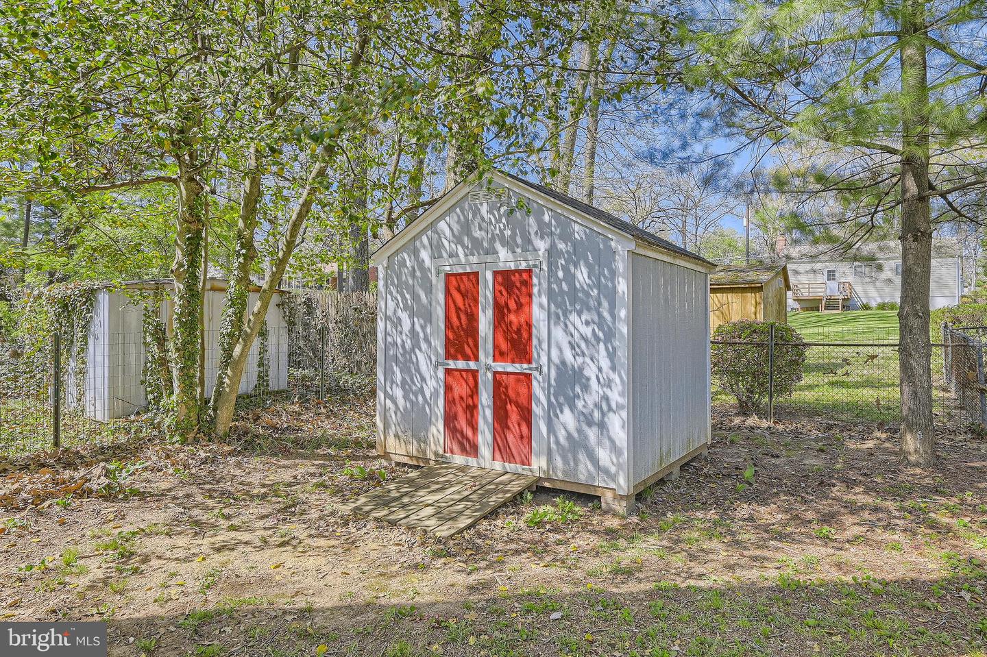 110 Tulip Dr