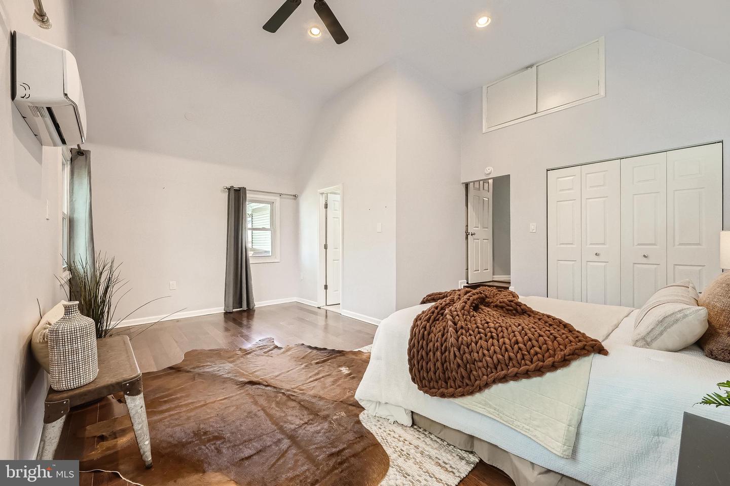 110 Tulip Dr