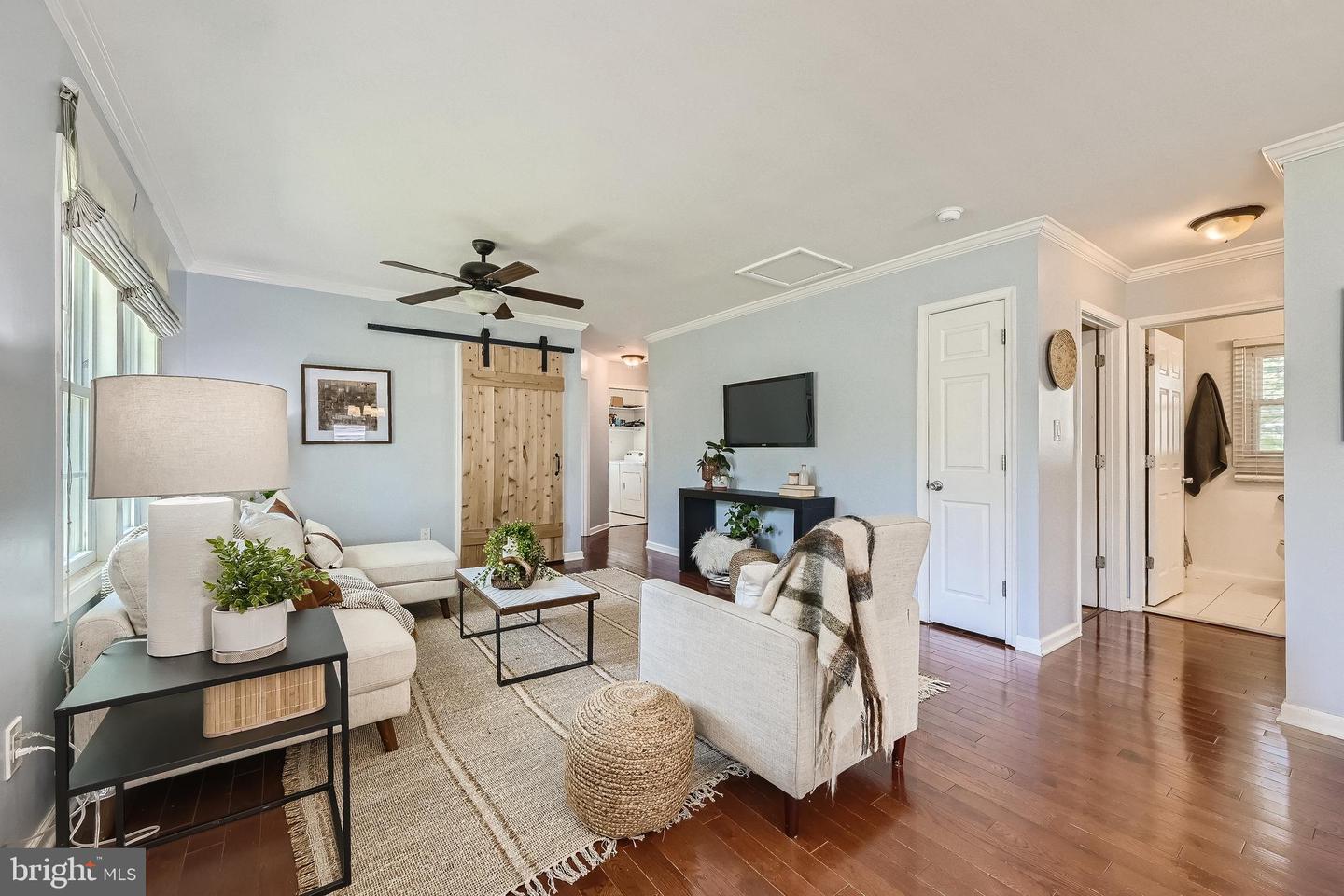 110 Tulip Dr