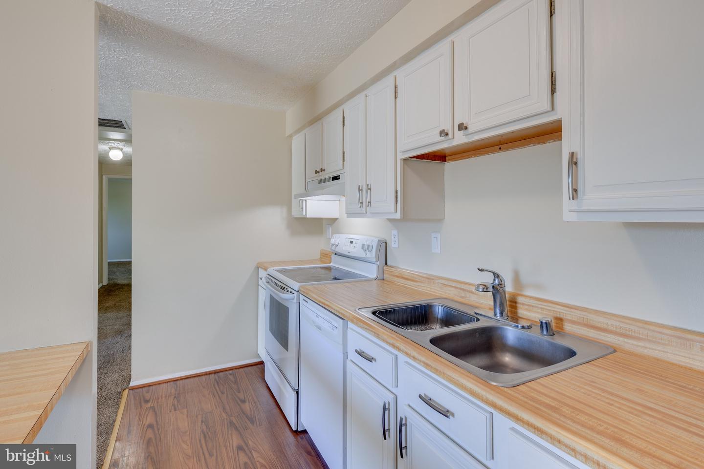 19509 Gunners Branch ROAD Unit: 633
