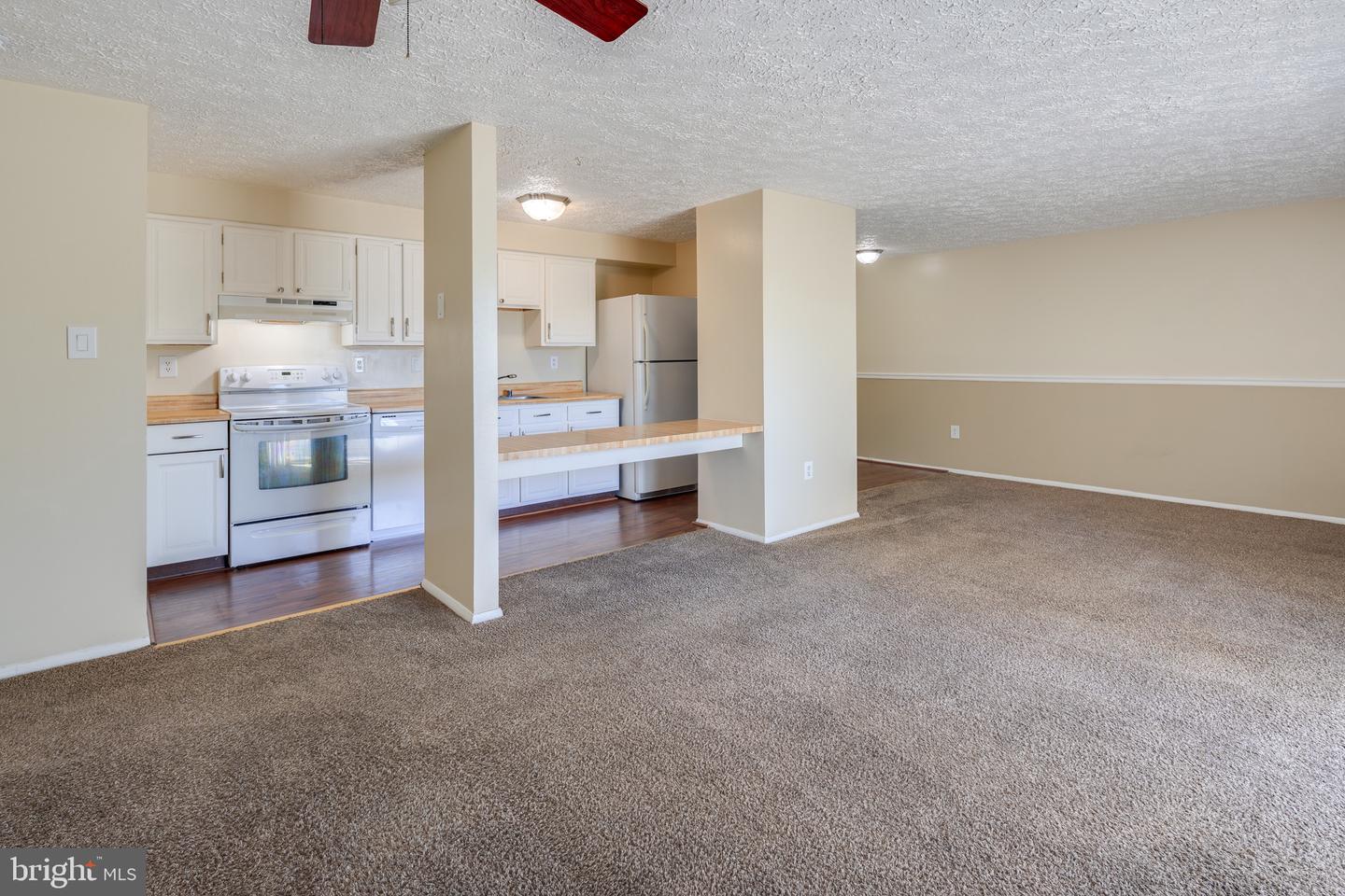 19509 Gunners Branch ROAD Unit: 633