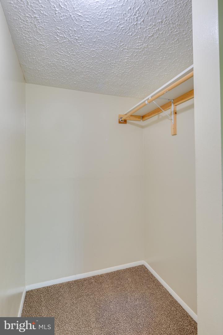 19509 Gunners Branch ROAD Unit: 633