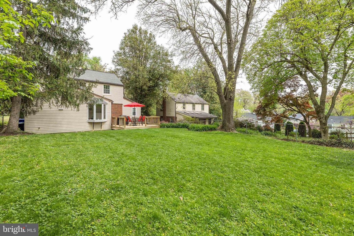 9304 Glenville ROAD