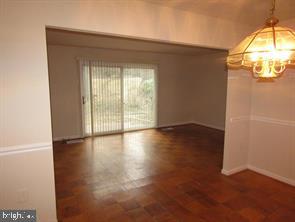 708 College PARKWAY Unit: 3-708