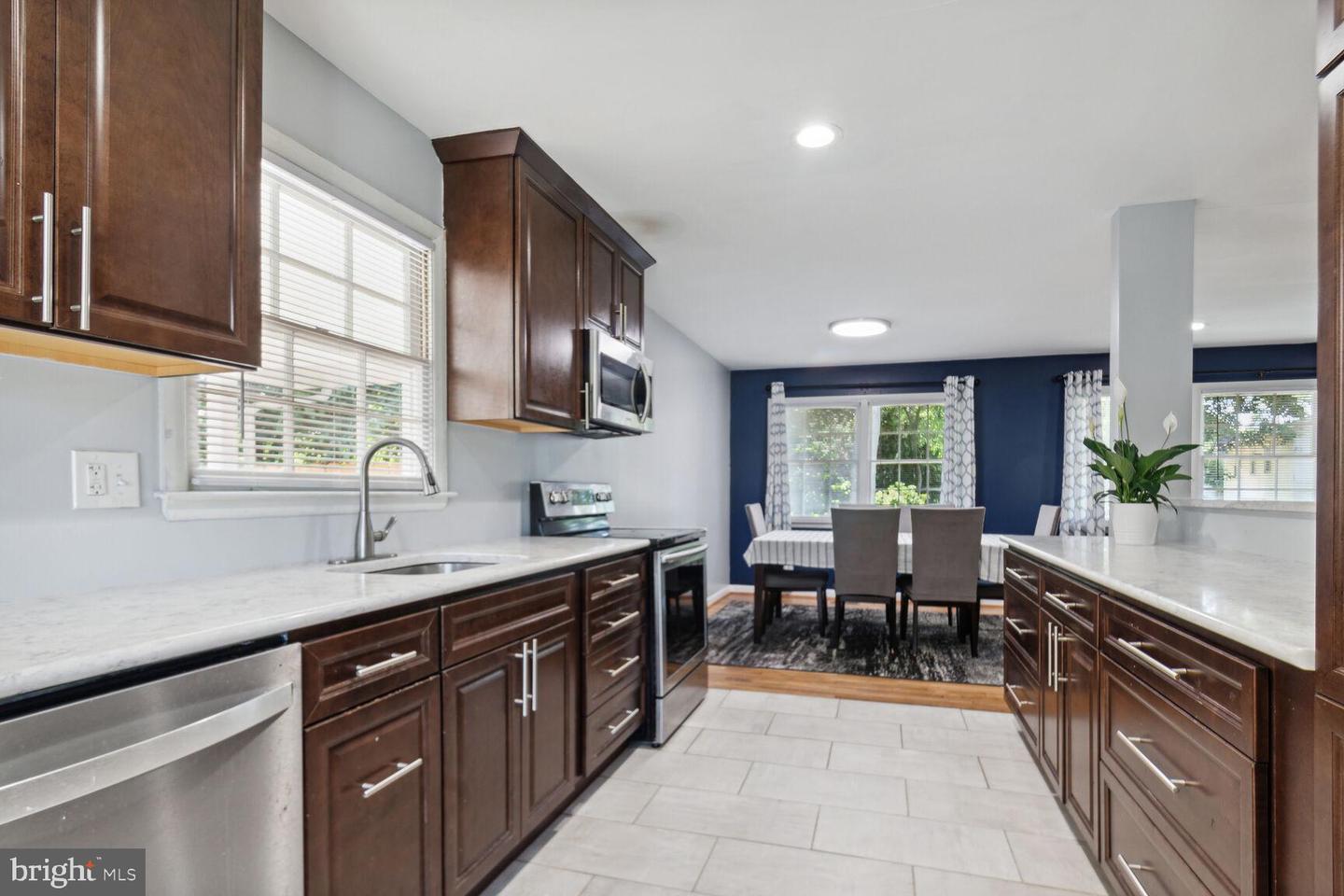 12922 Broadmore ROAD