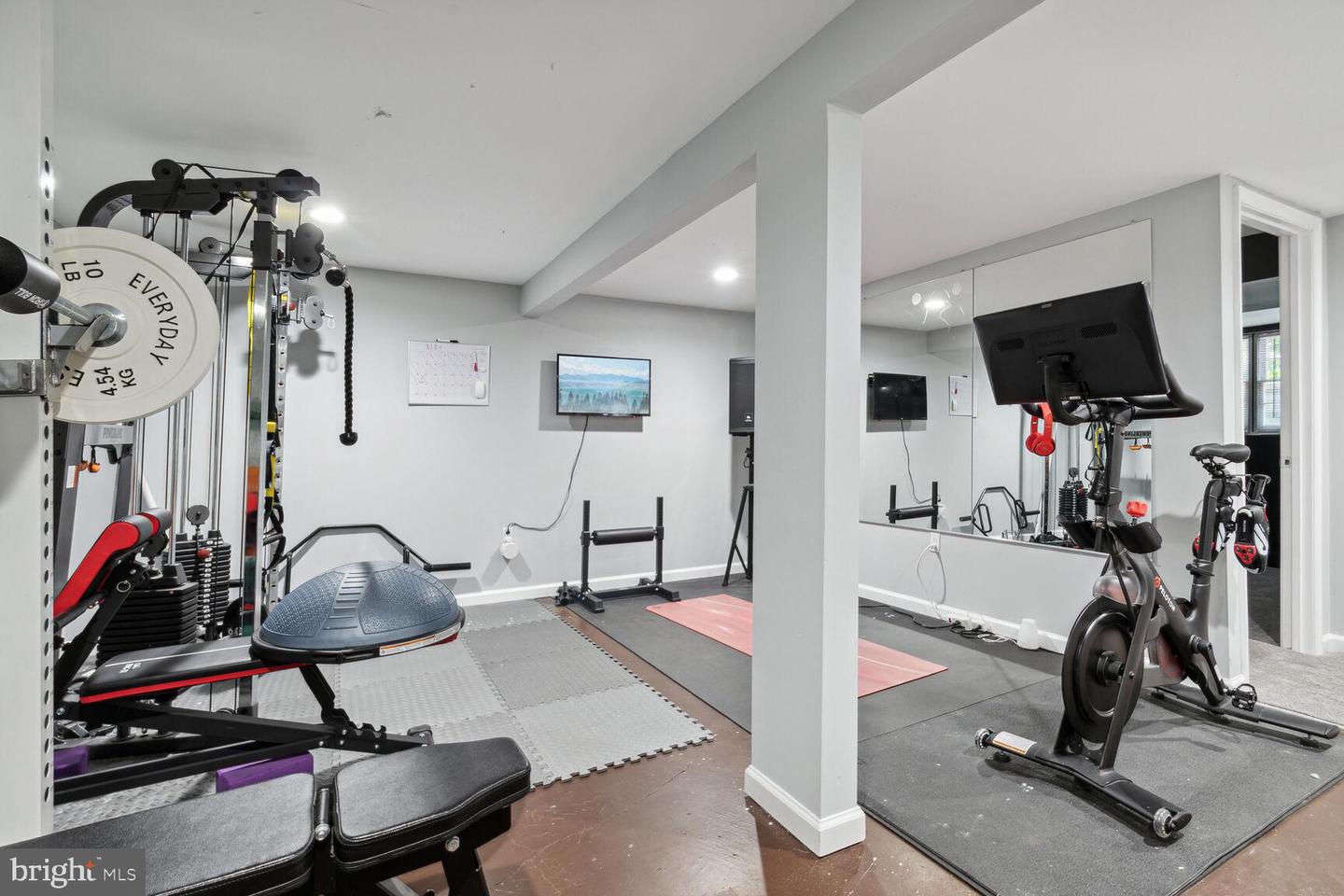 12922 Broadmore ROAD