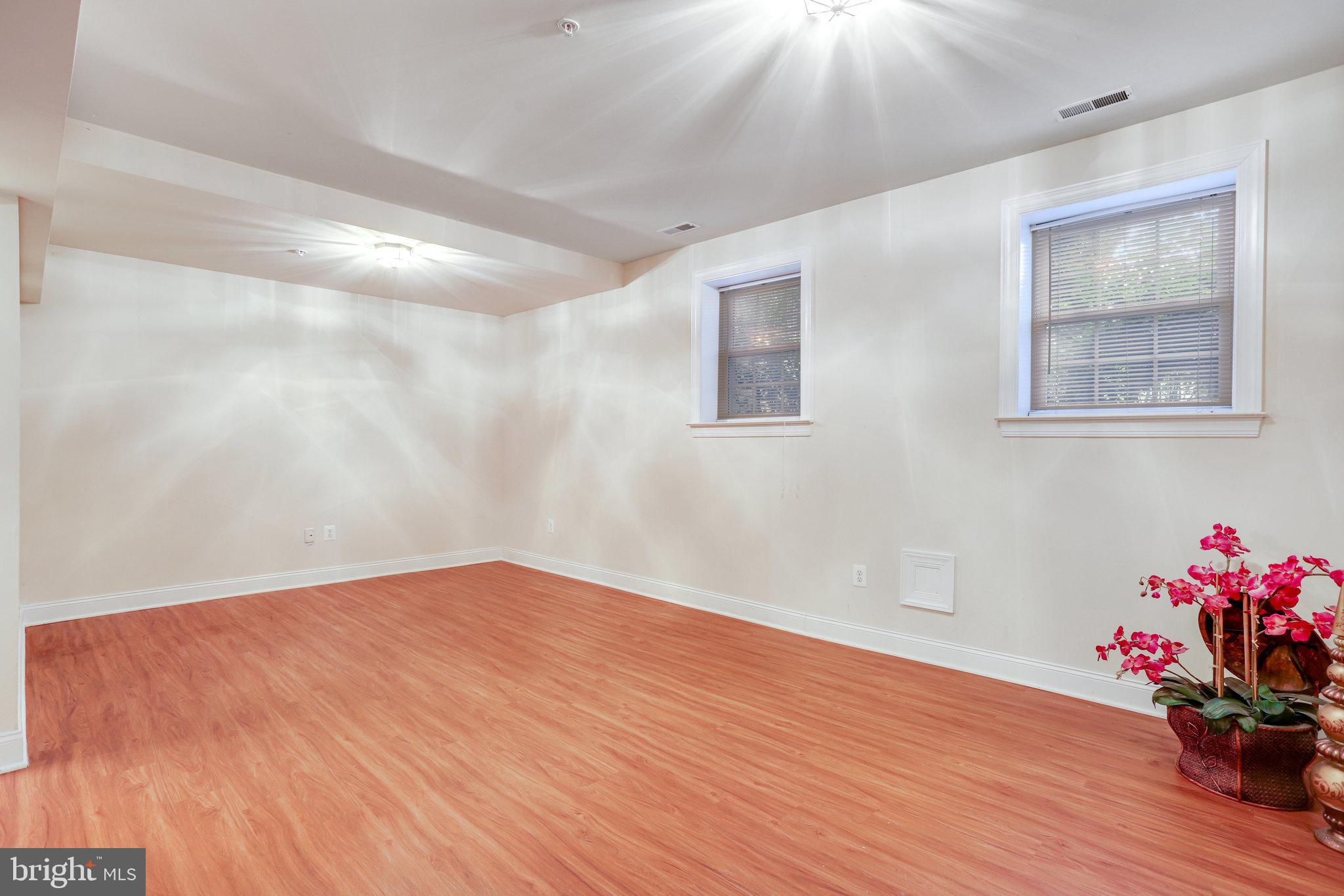 22106 Fair Garden LANE