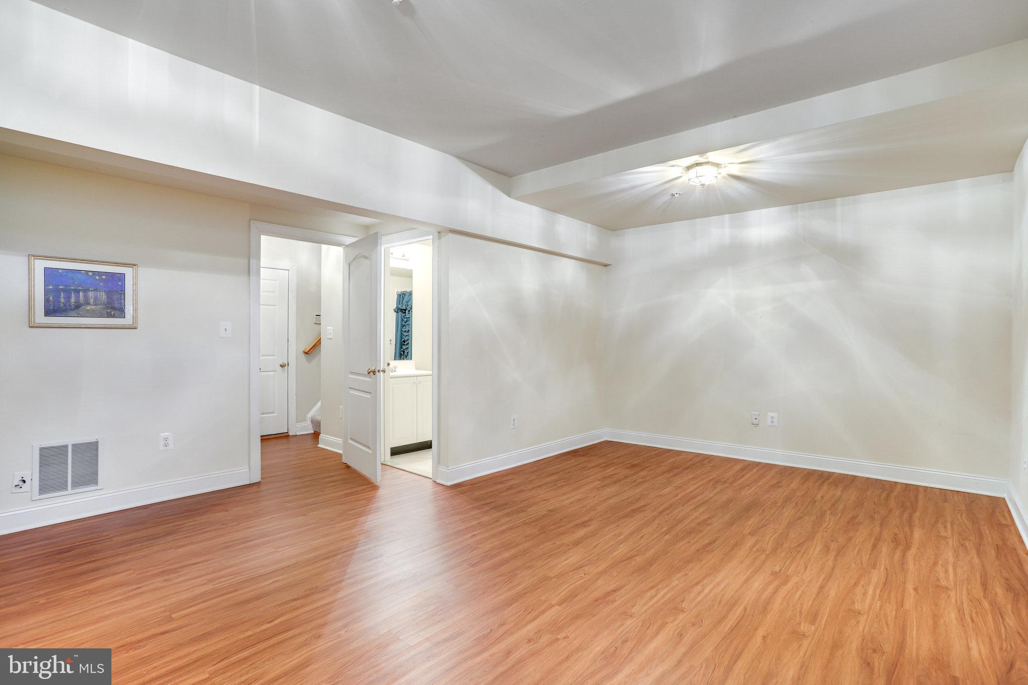 22106 Fair Garden LANE