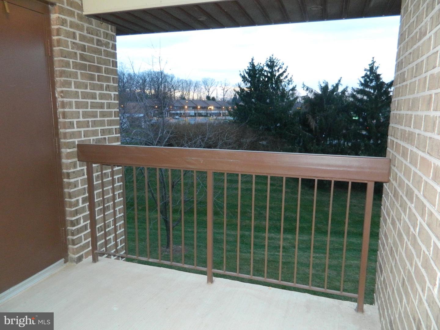 18403 Guildberry DRIVE Unit: 302