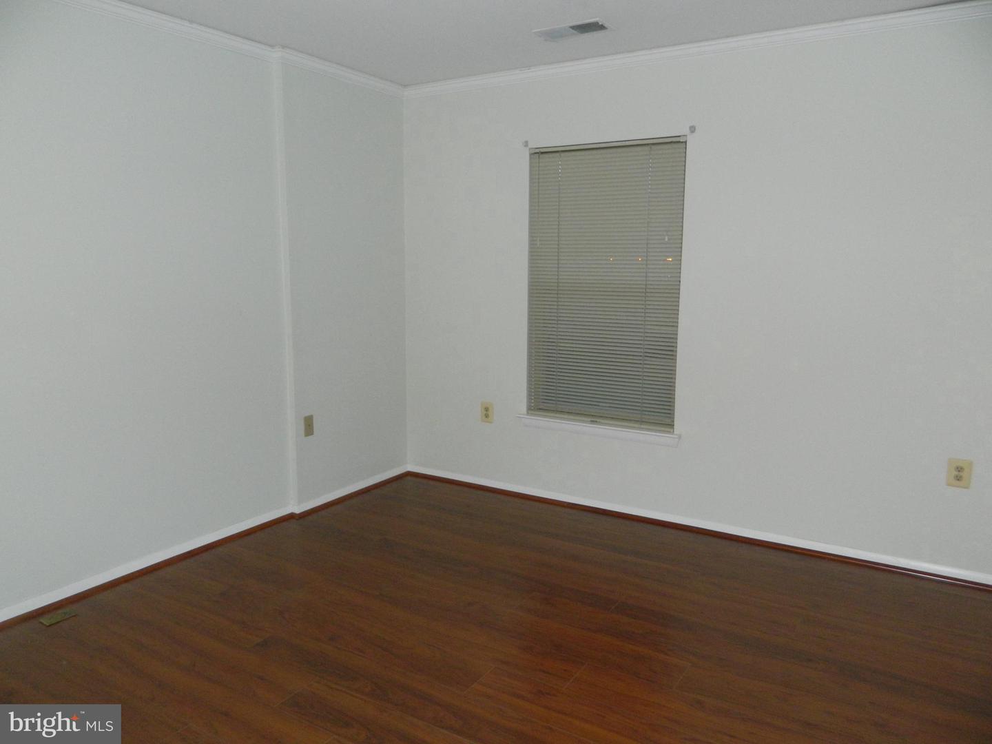 18403 Guildberry DRIVE Unit: 302