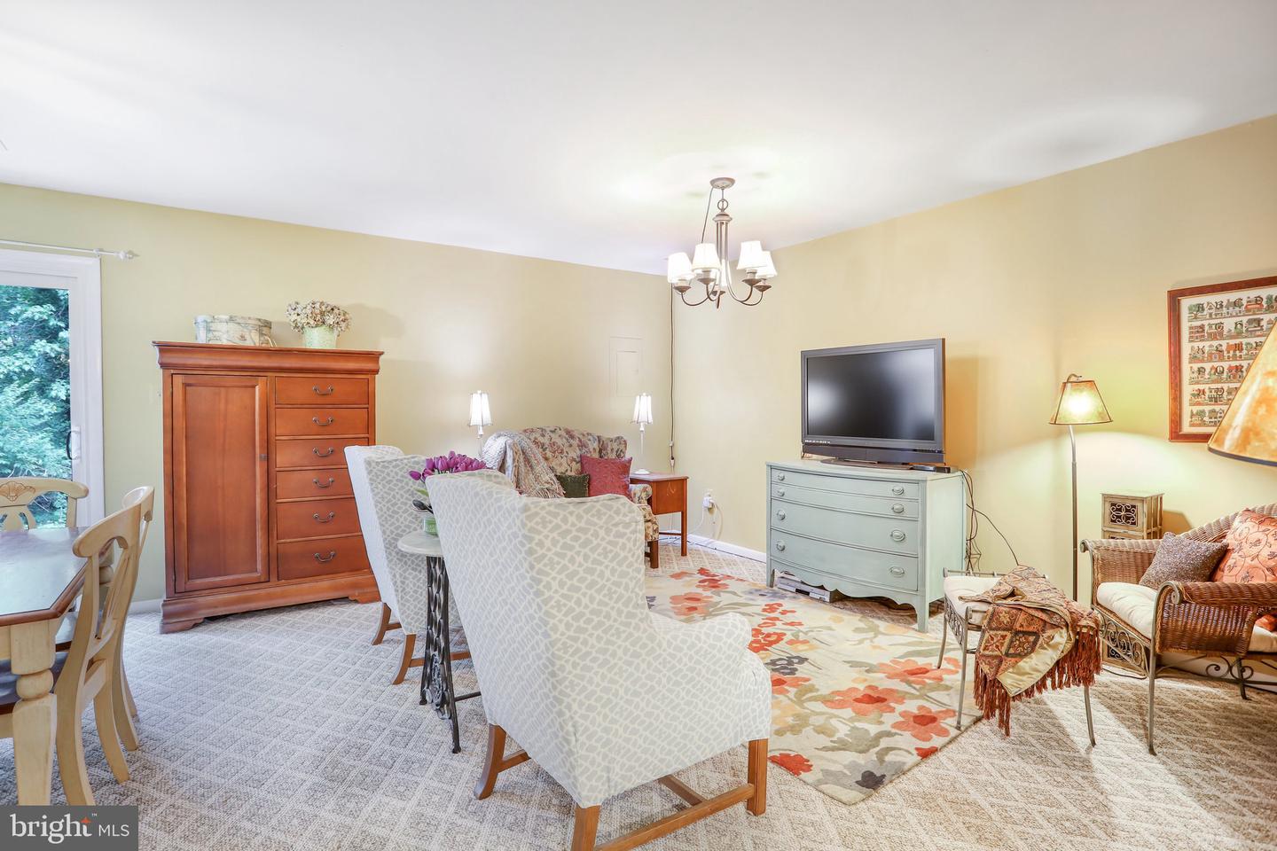11843 Summer Oak DRIVE