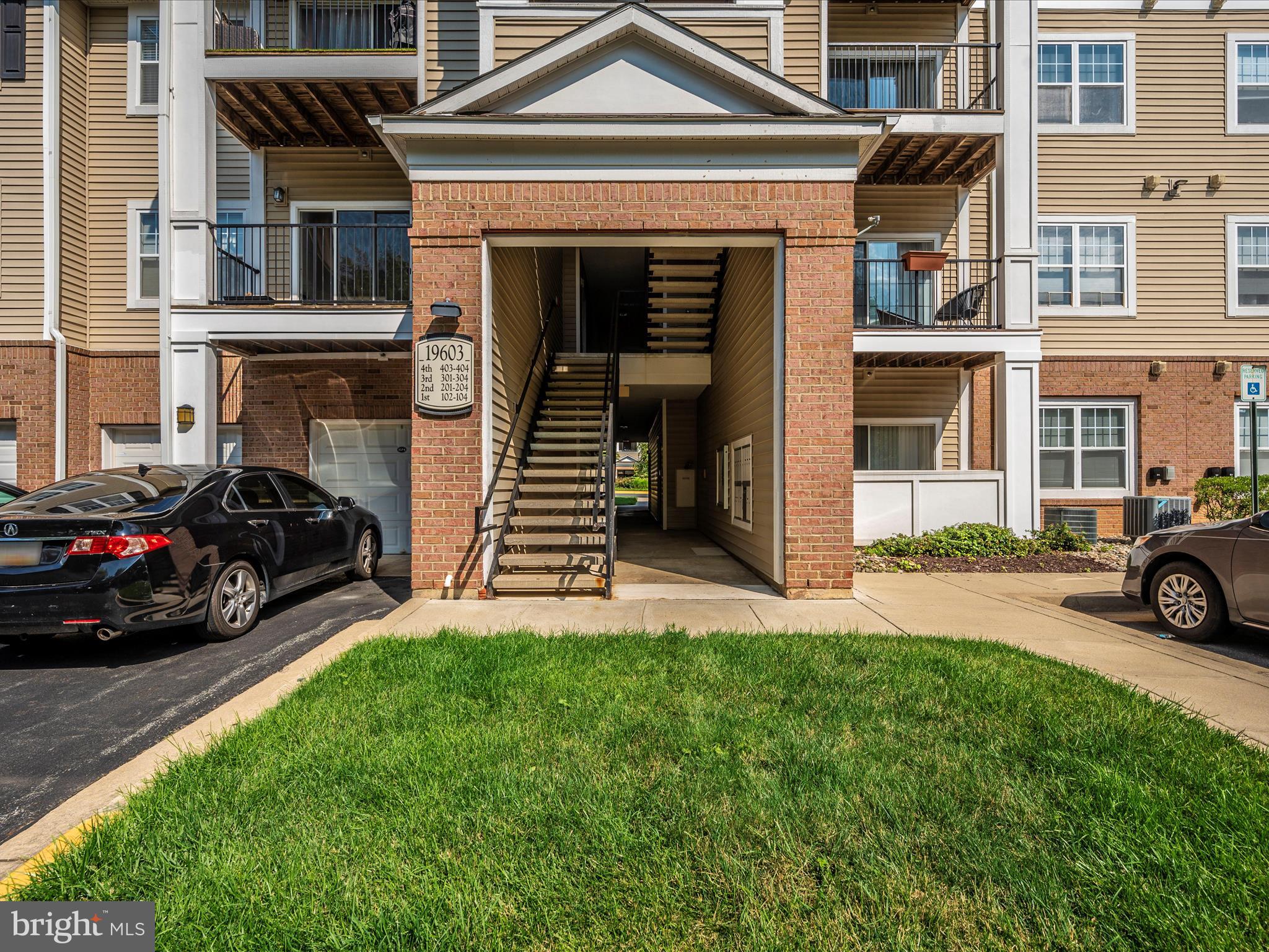 19603 Galway Bay CIRCLE Unit: 304