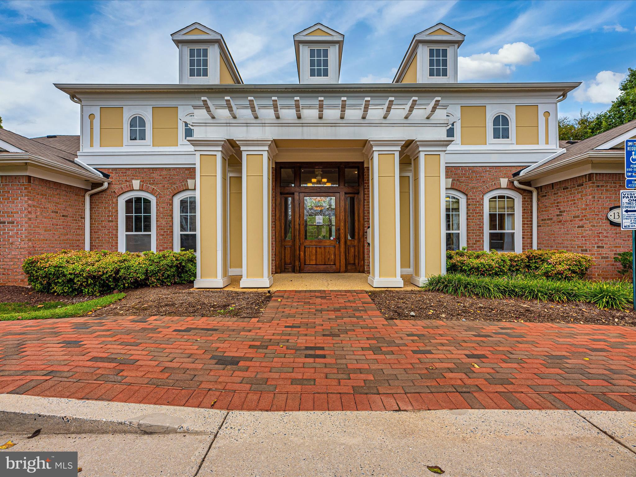 19603 Galway Bay CIRCLE Unit: 304