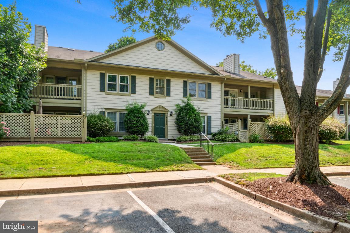 20609 Shadyside WAY Unit: 92-6