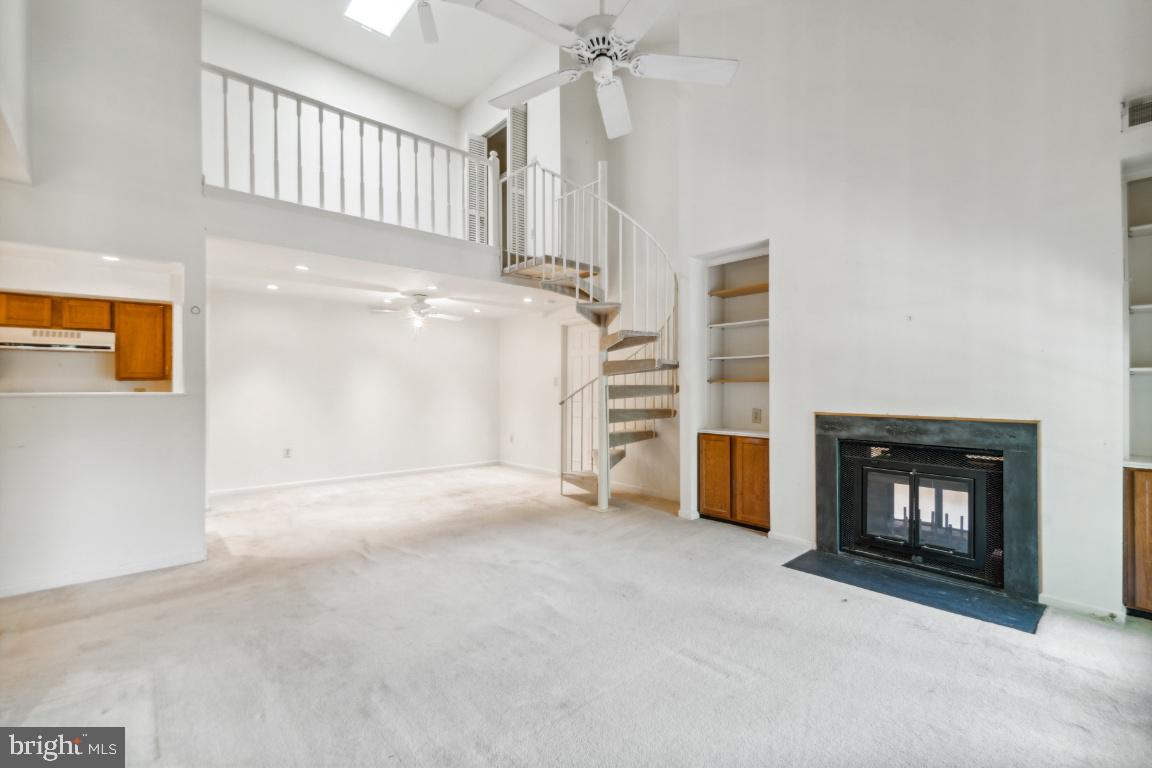 20609 Shadyside WAY Unit: 92-6