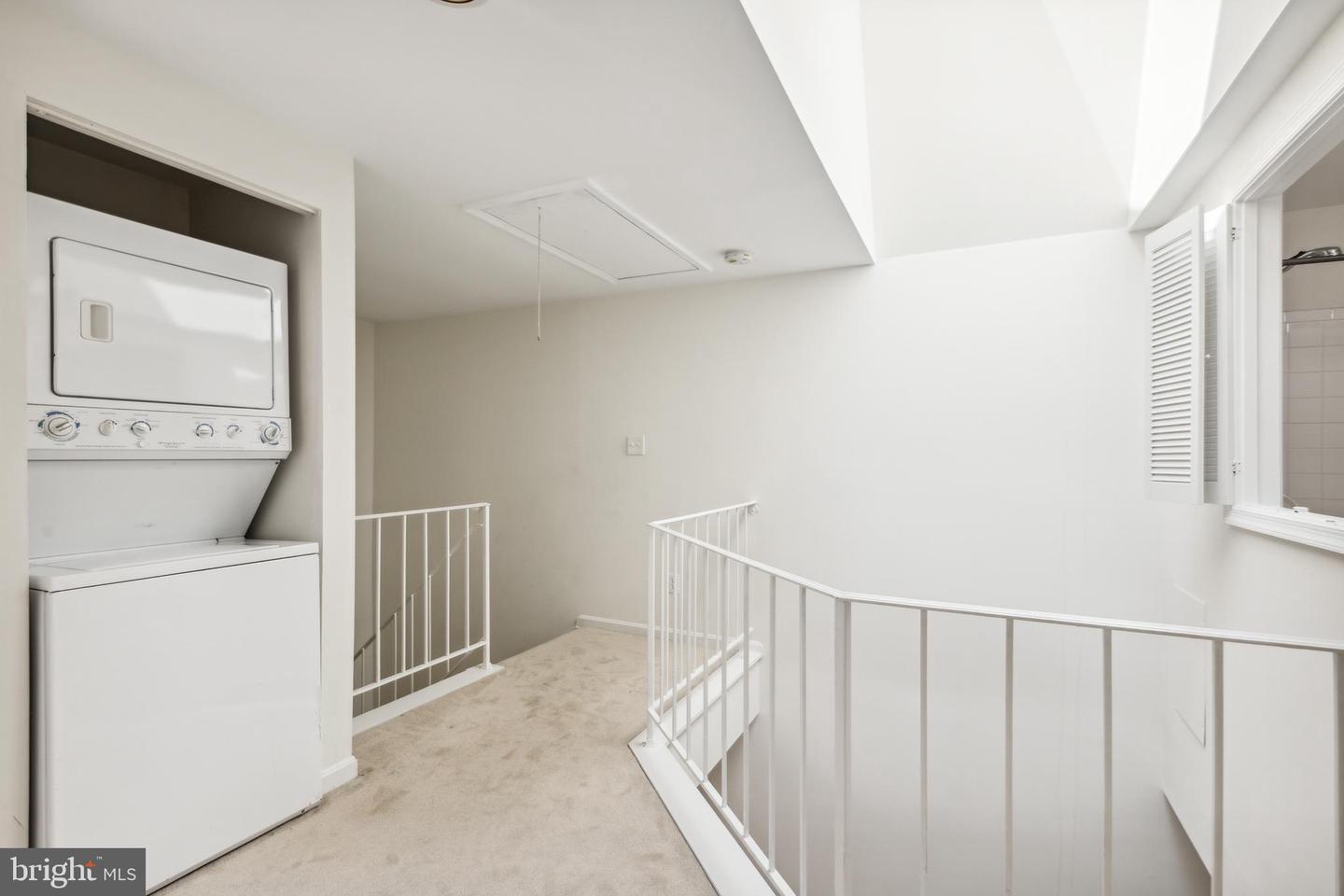 8720 Drexel Hill PLACE