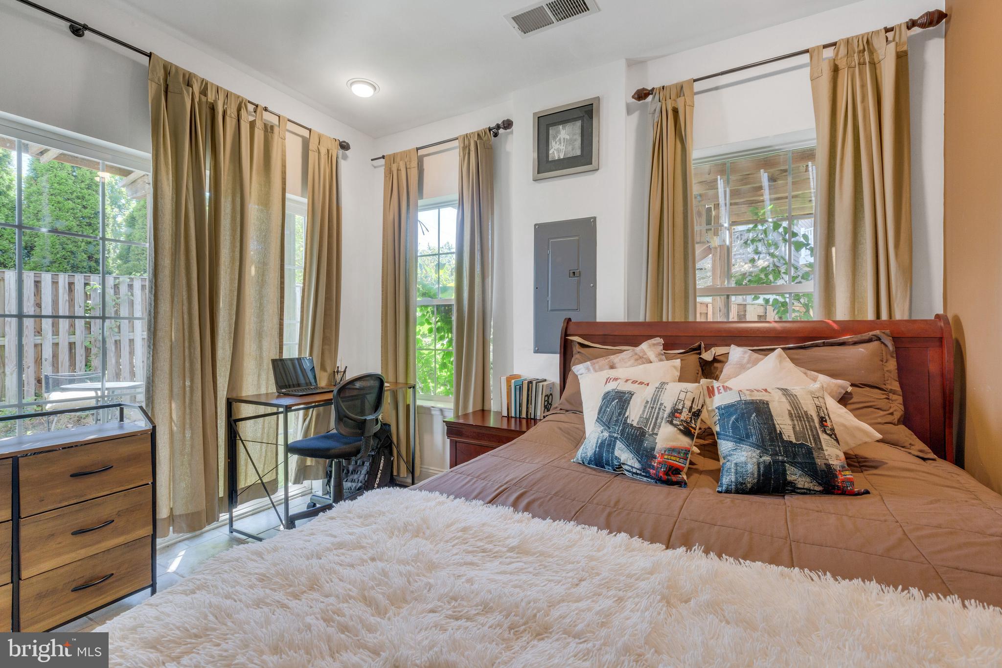 4843 Tothill DRIVE