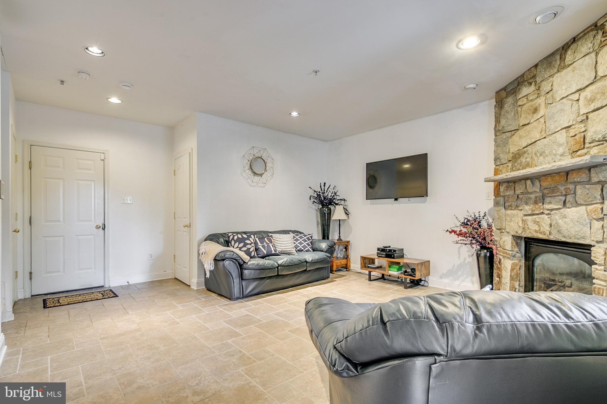 4843 Tothill DRIVE