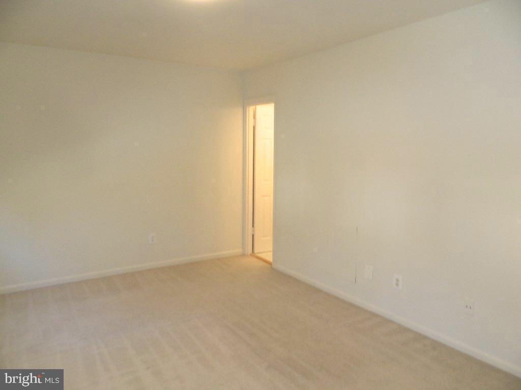 10026 Maple Leaf DRIVE
