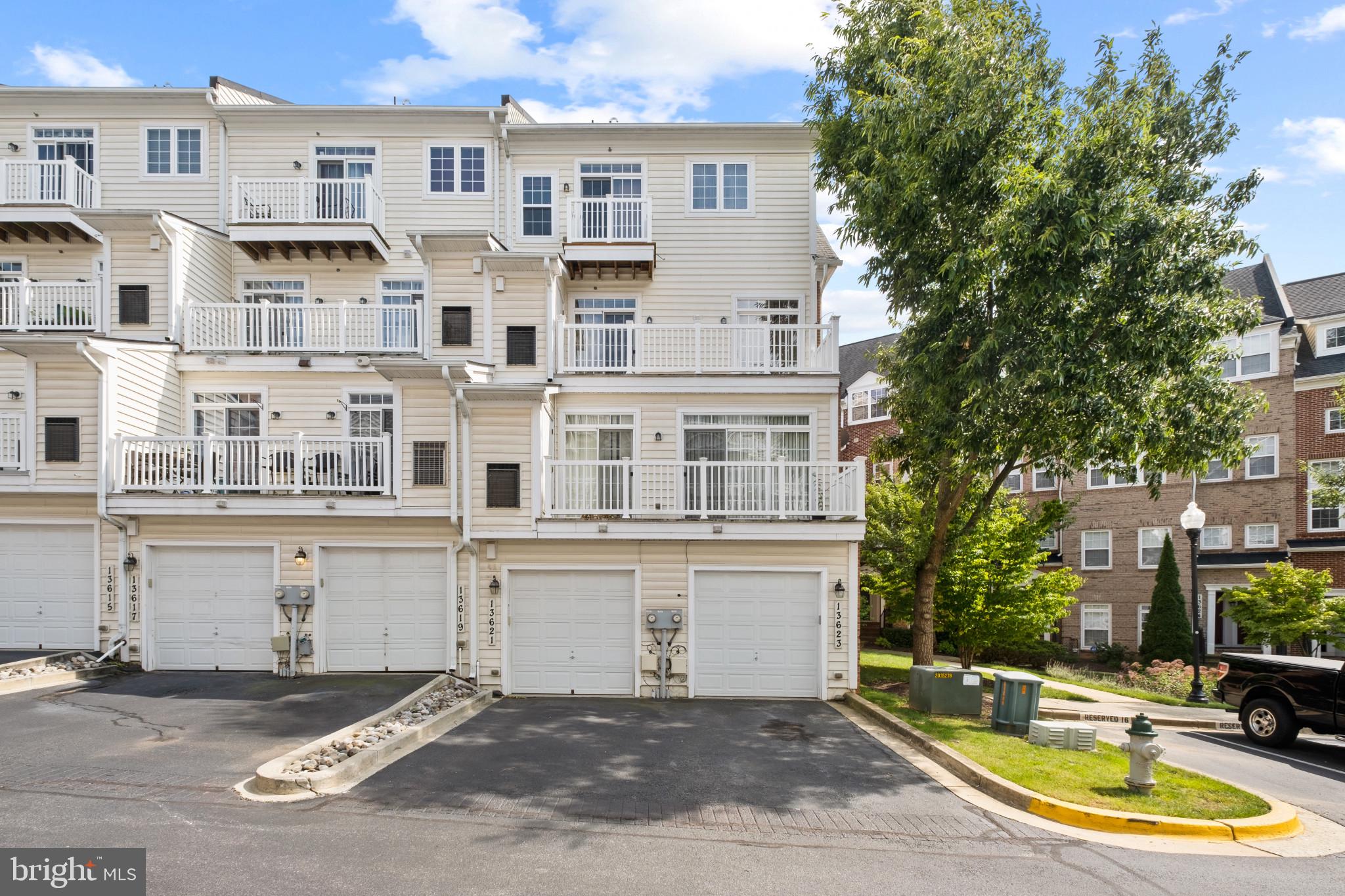 13621 Dover Cliffs PLACE
