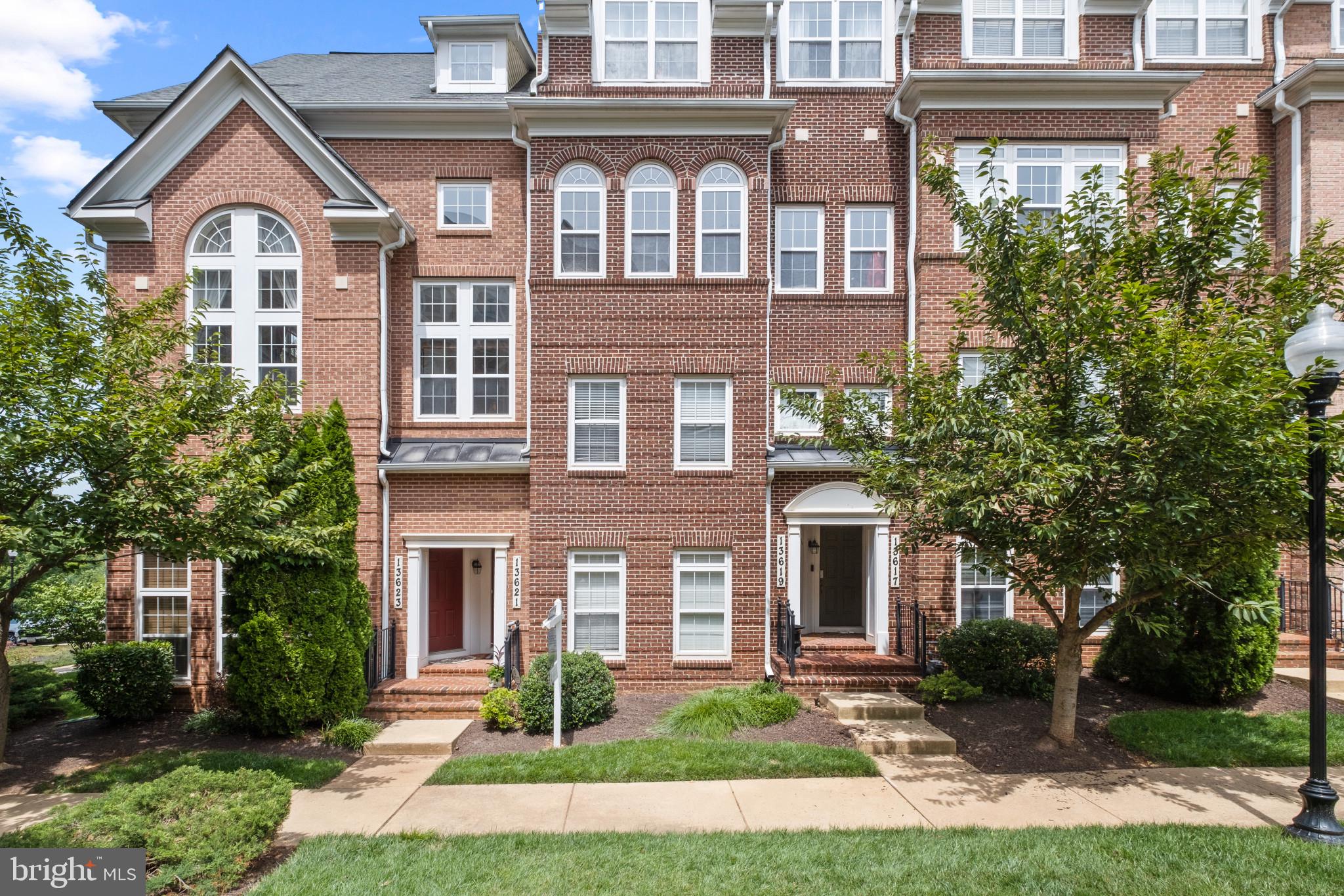13621 Dover Cliffs PLACE