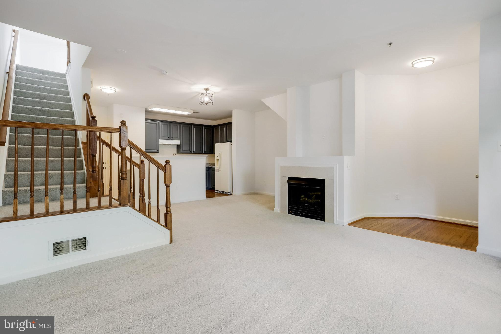 627 Main STREET Unit: 627-A