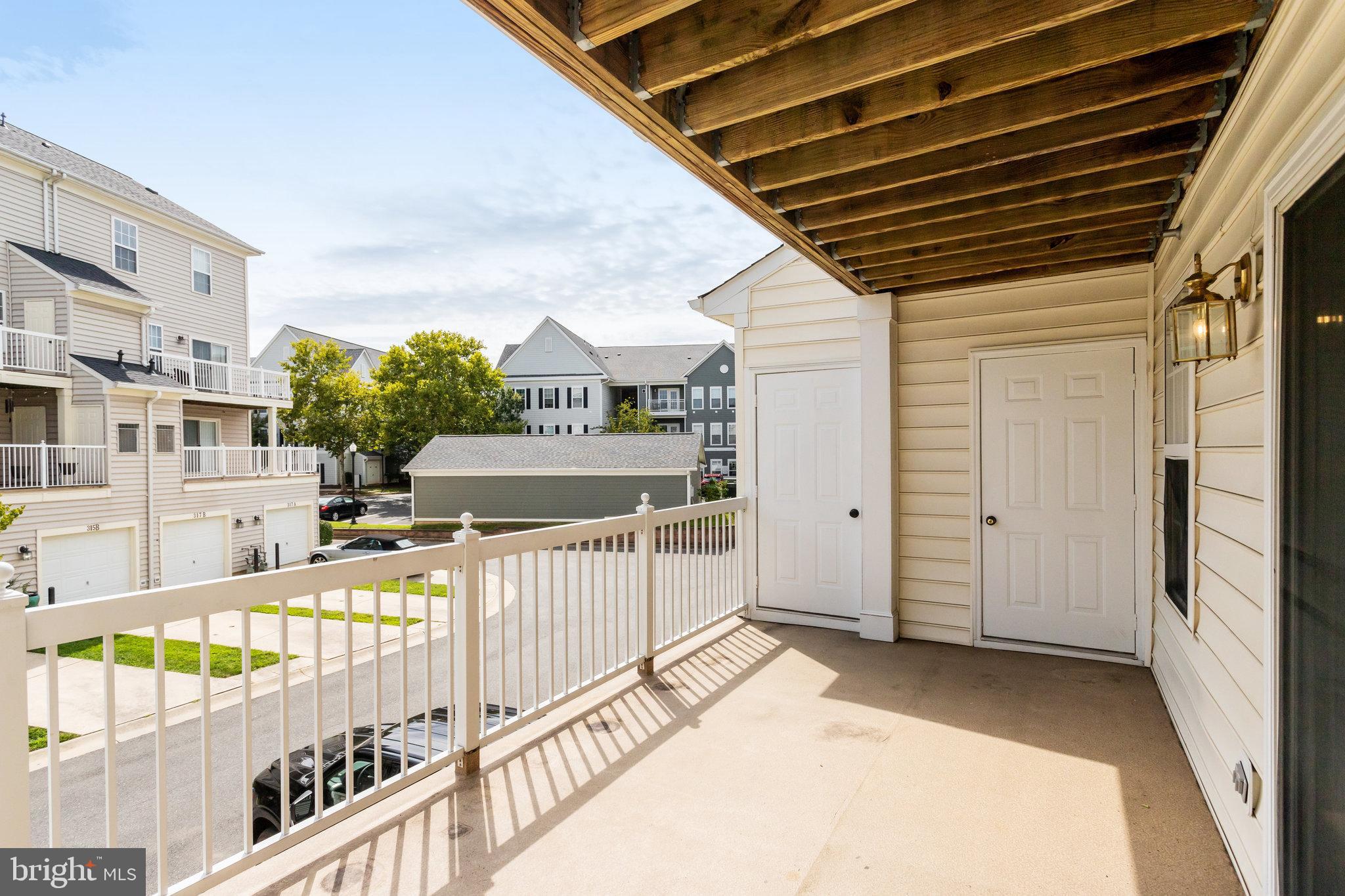 627 Main STREET Unit: 627-A