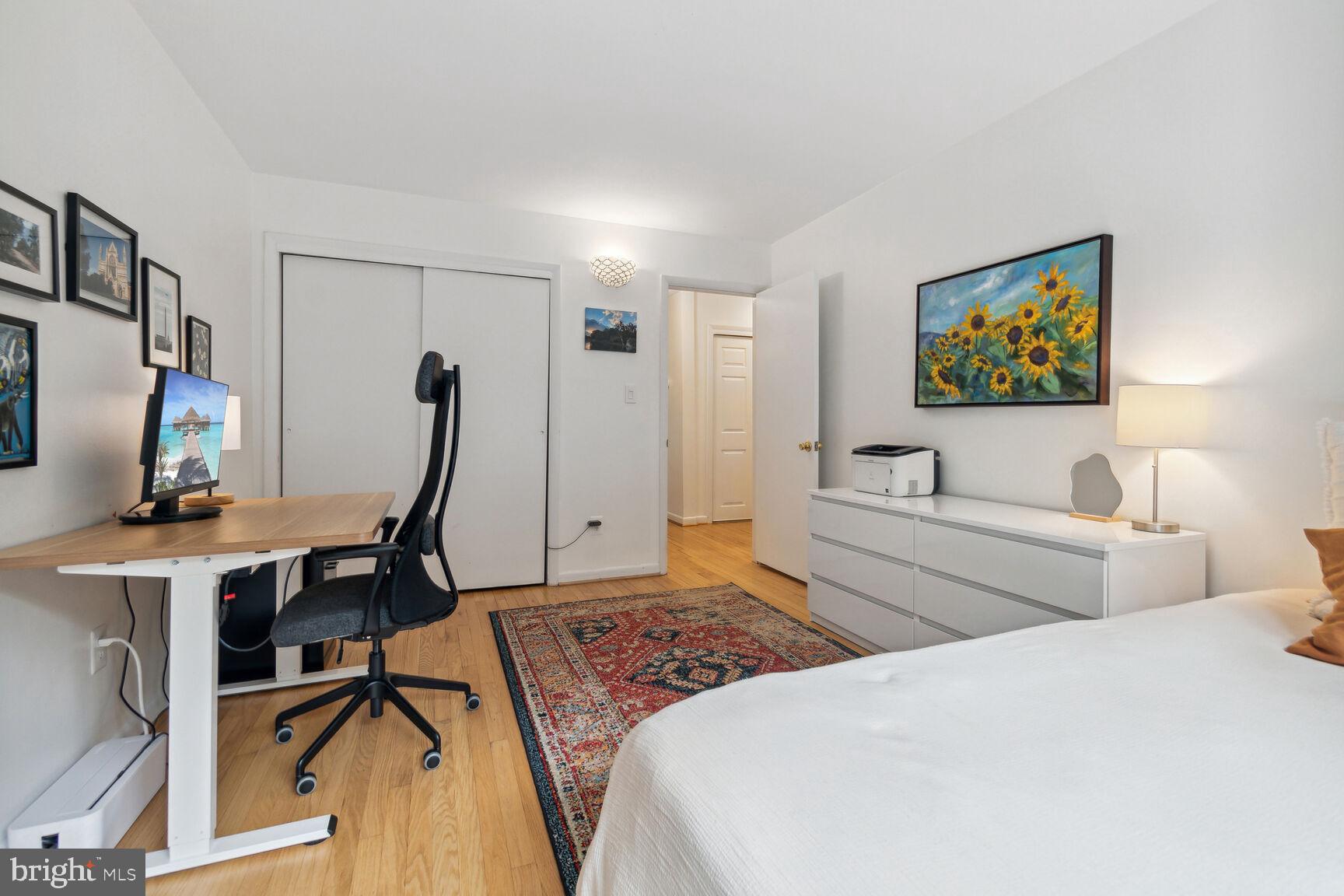 407 Tulip AVENUE Unit: 201