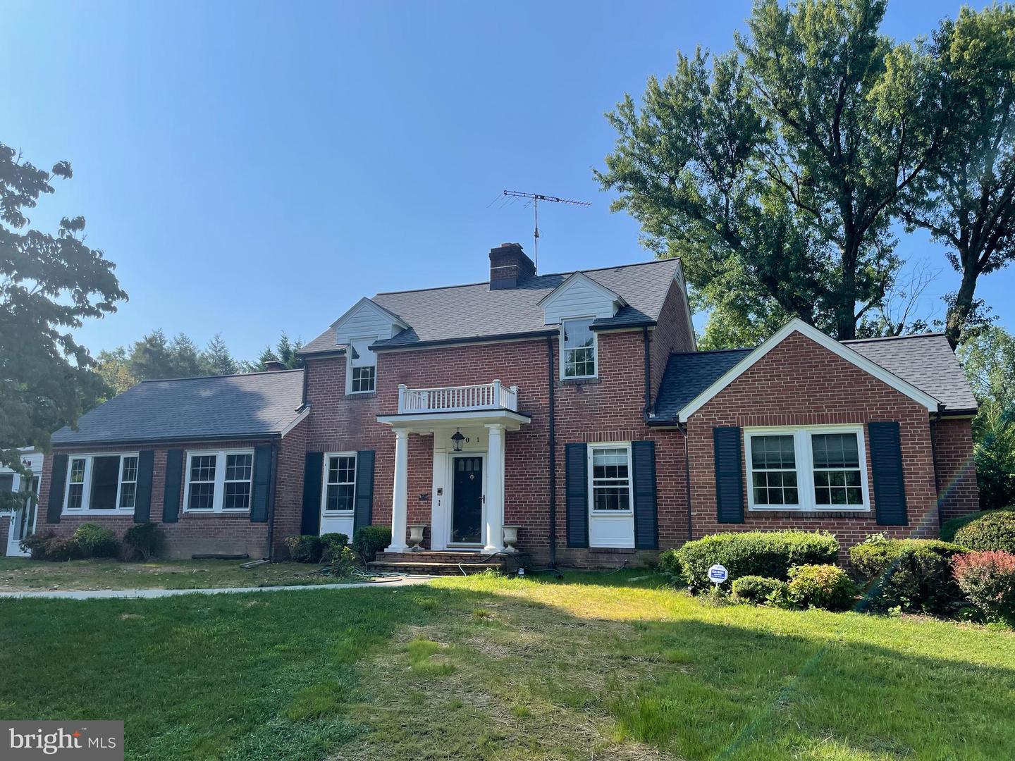 801 Northwest DRIVE