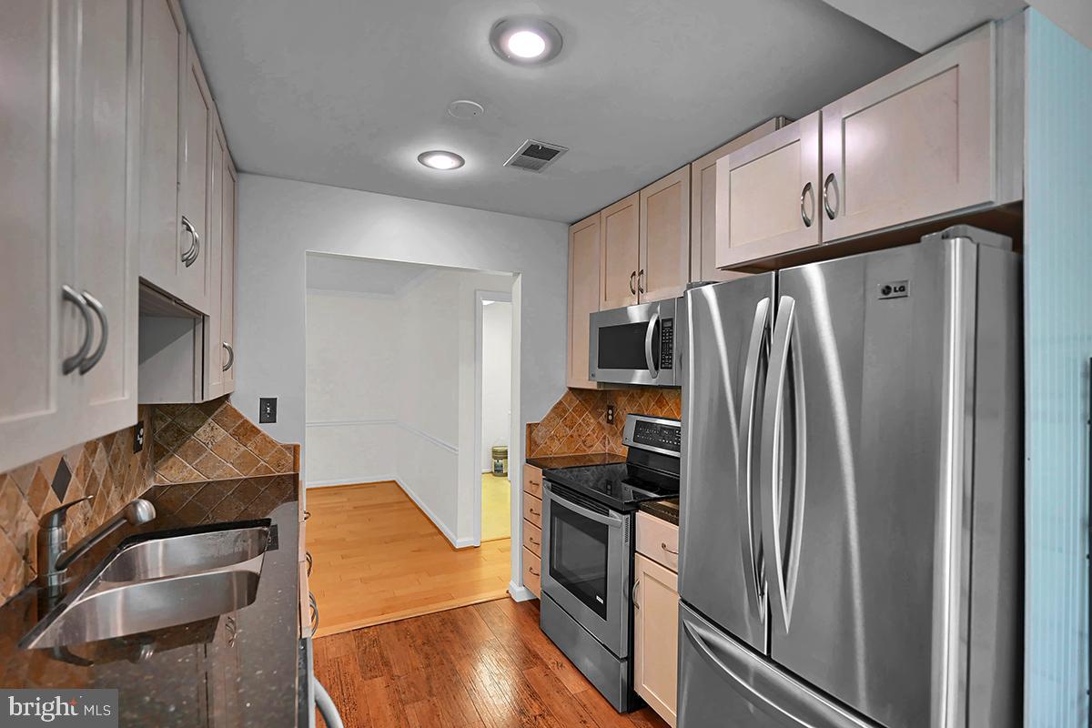 8121 Needwood ROAD Unit: T102