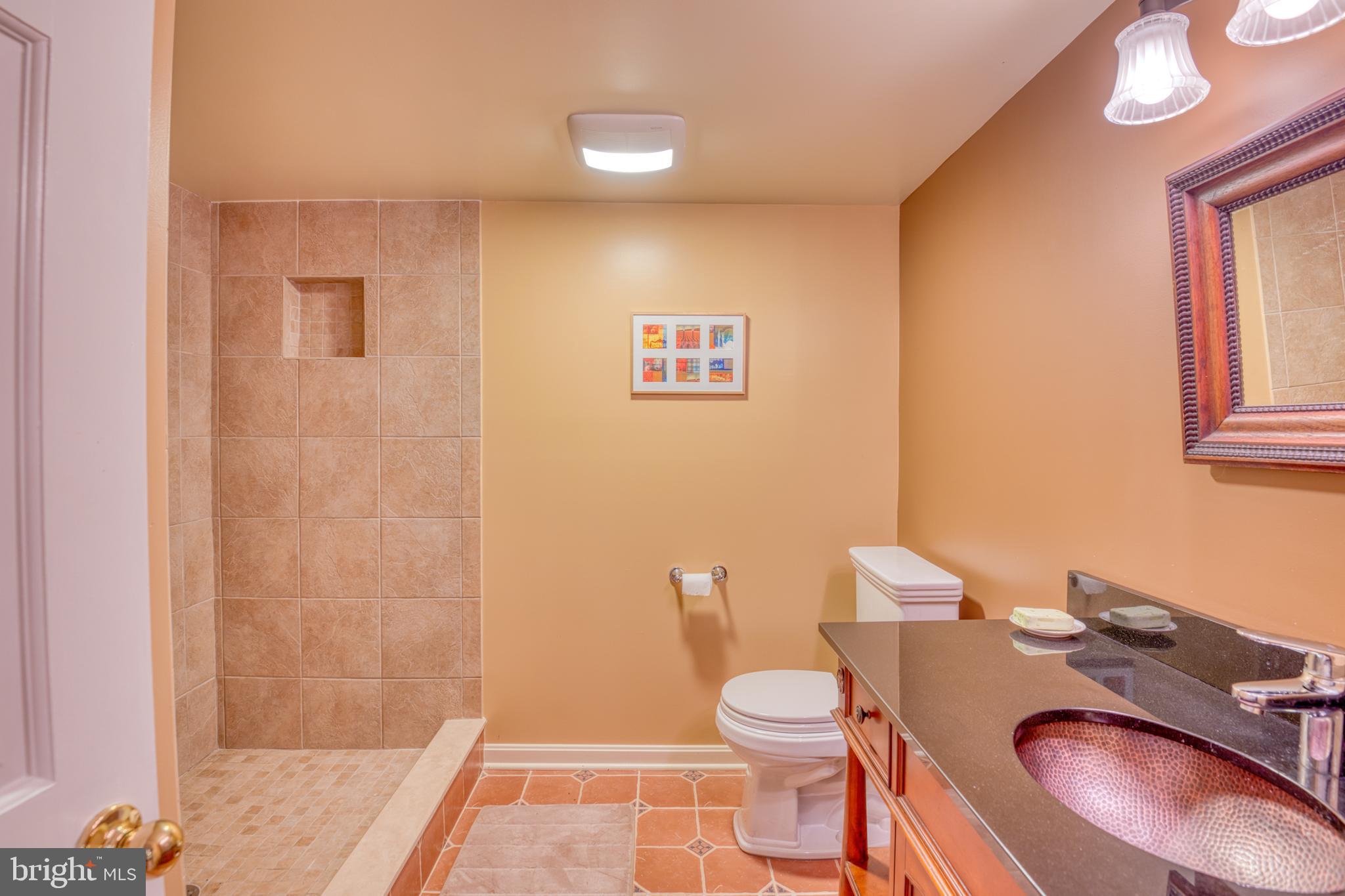 11008 Homeplace LANE