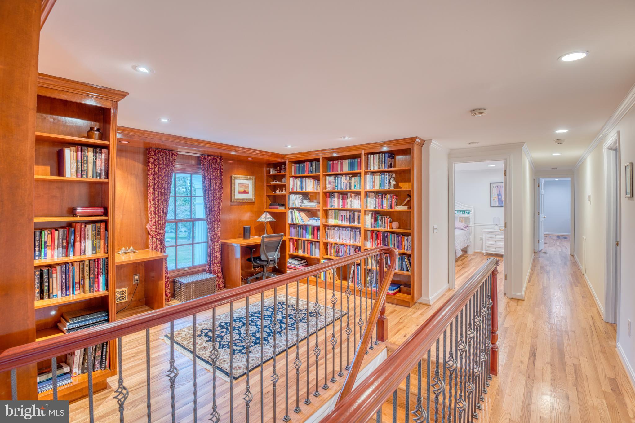 11008 Homeplace LANE