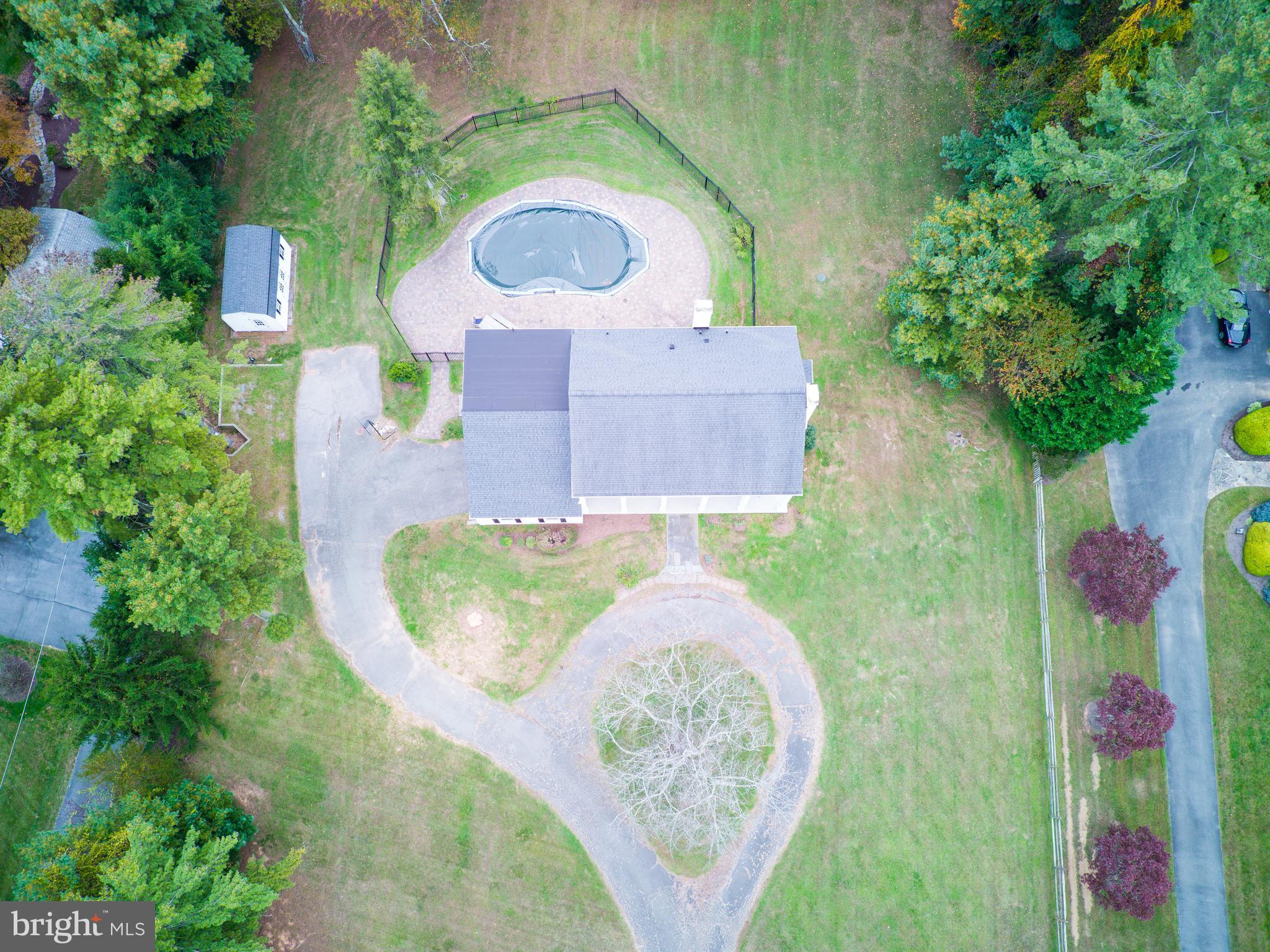 11008 Homeplace LANE