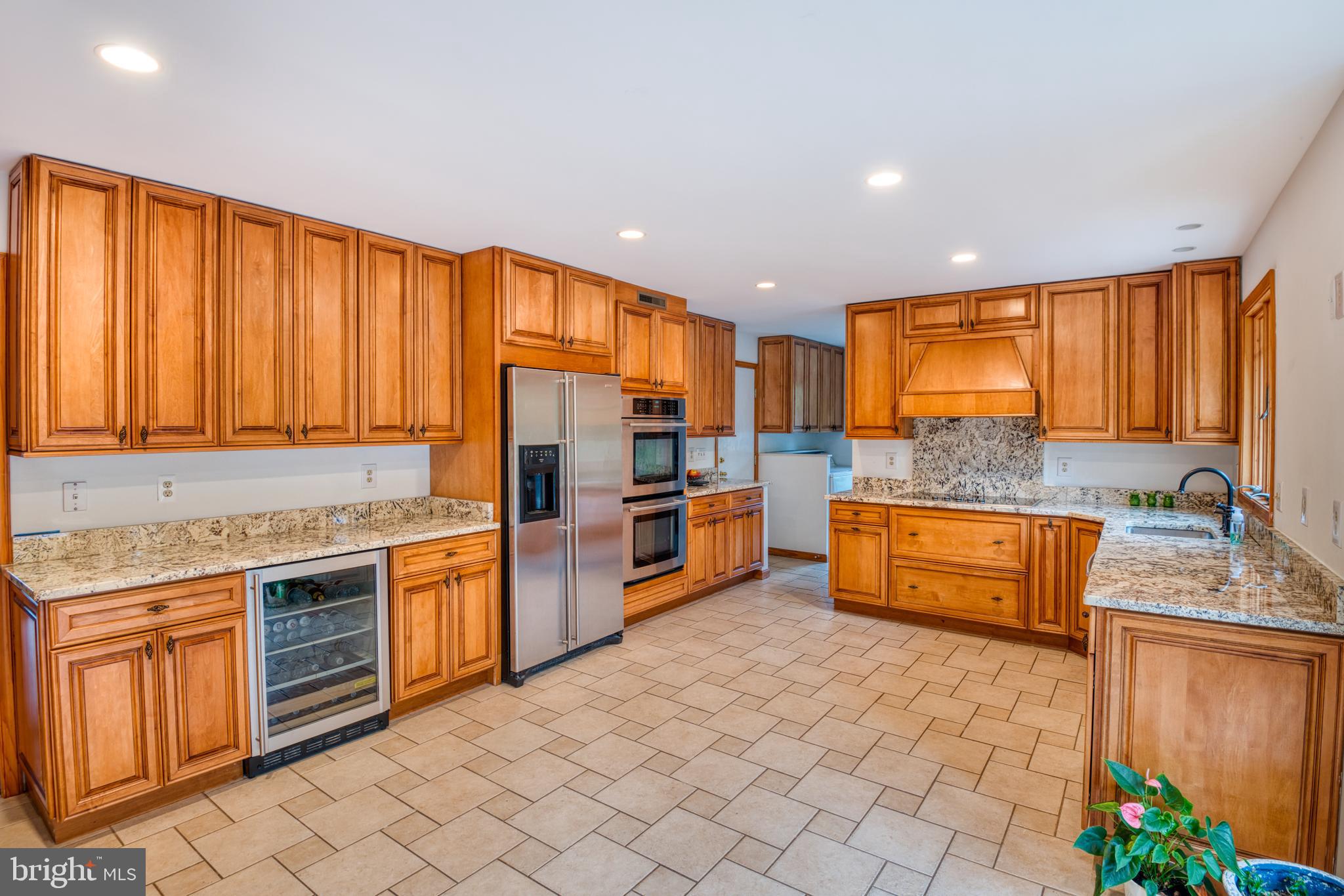 11008 Homeplace LANE