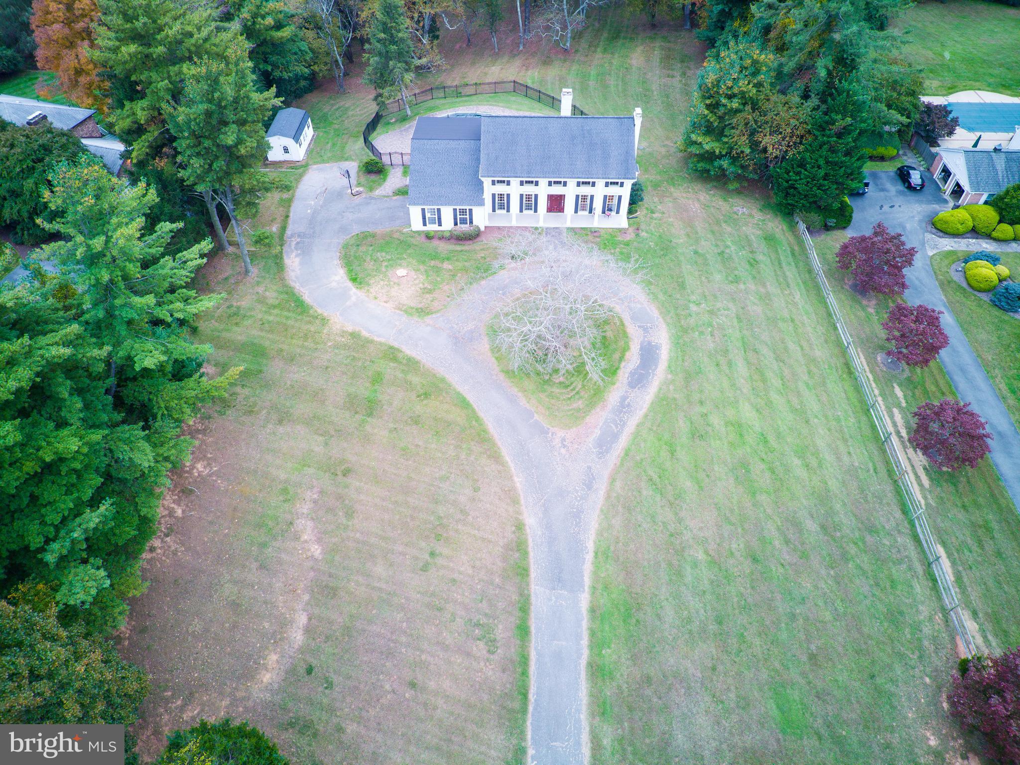 11008 Homeplace LANE